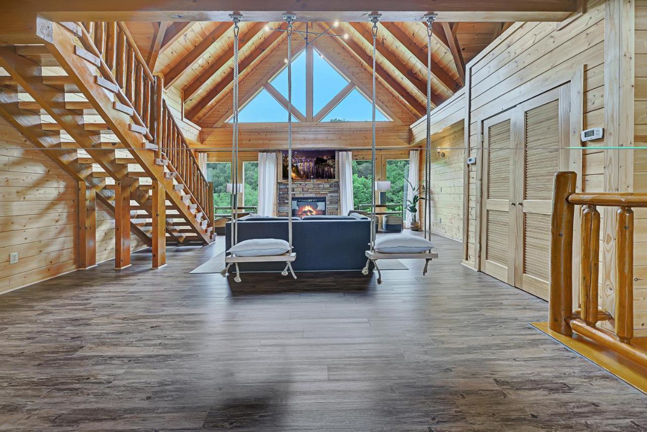 Gorgeous Large Mountain View Cabin W Hot Tub, Free Wifi, Games Villa Sevierville Esterno foto